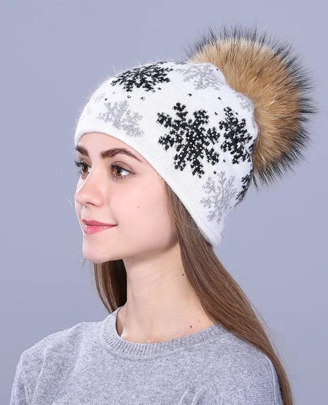 Real mink knitted Beanie